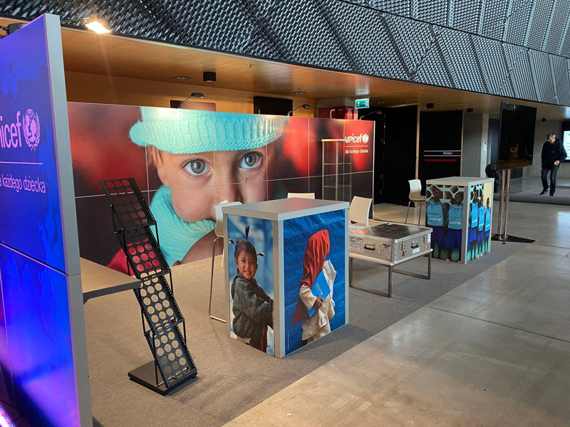 &copy; Przemek Wilk - Graphic Design